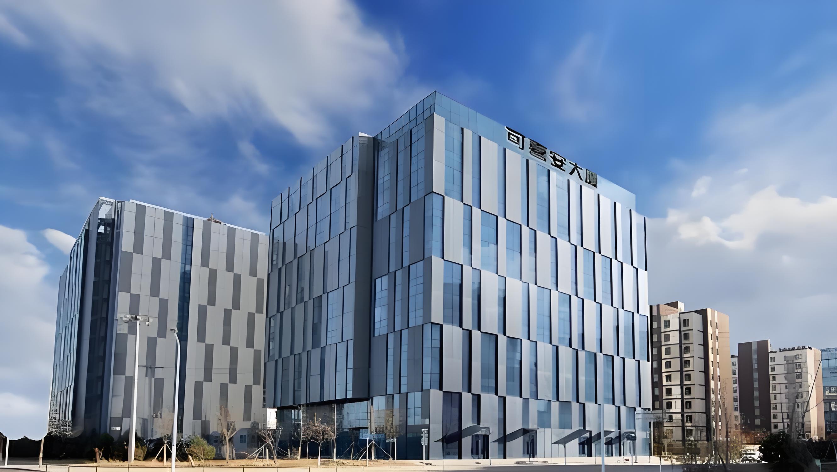 1771989082175042160.jpeg fMMfjMcQE.jpeg